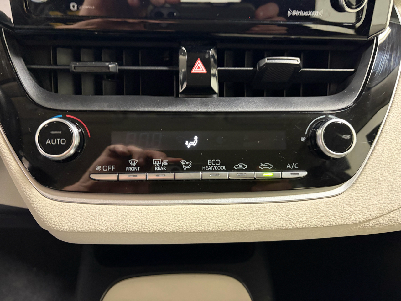 Toyota Corolla LE 2021