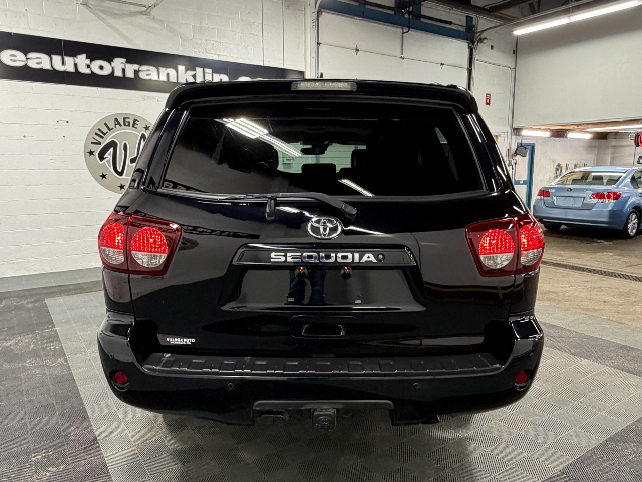 Toyota Sequoia TRD Sport 4WD 2018