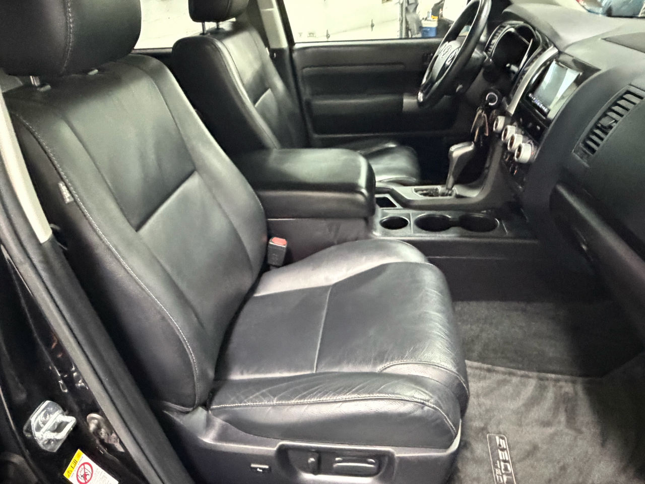 Toyota Sequoia TRD Sport 4WD 2018