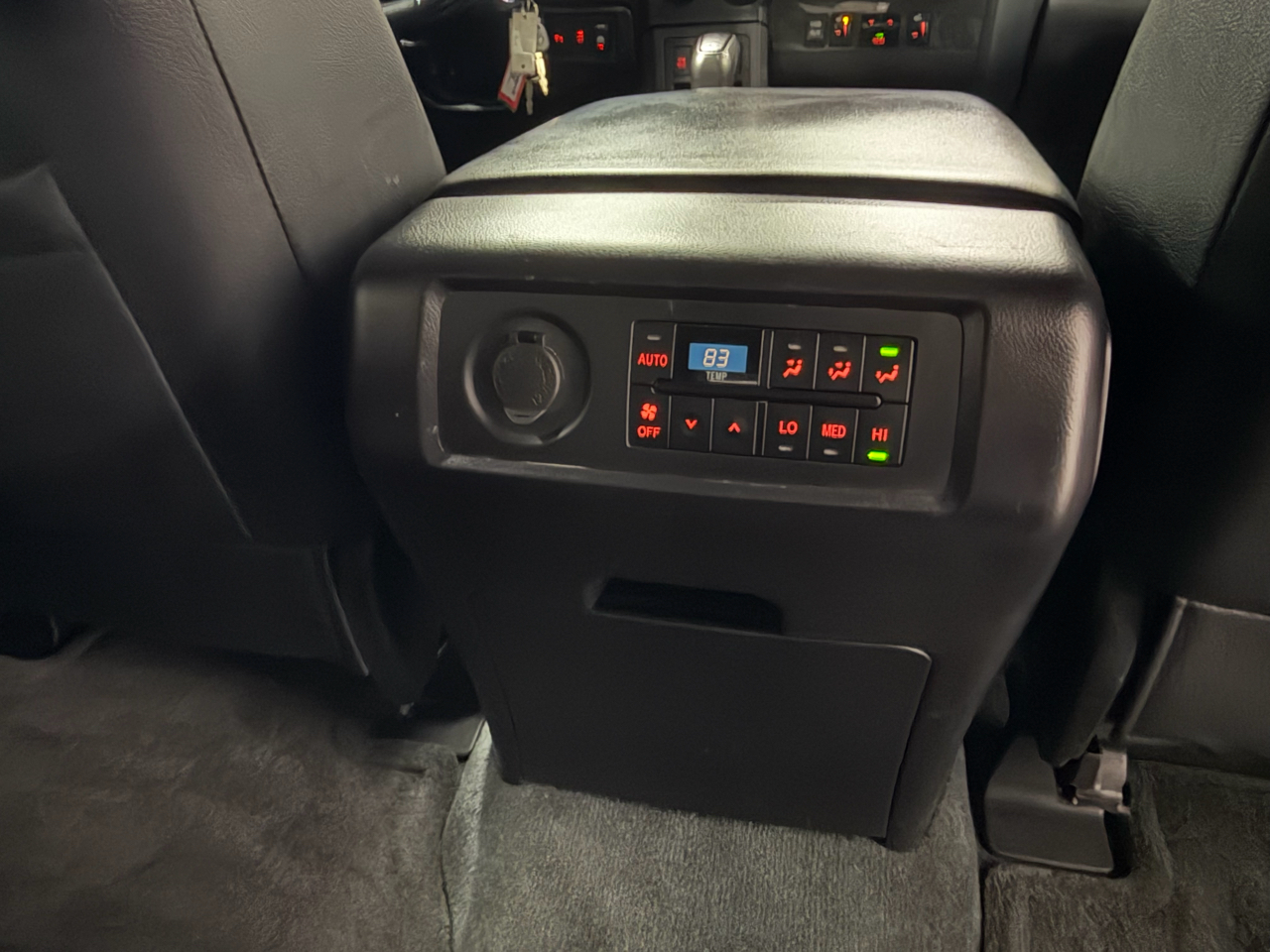 Toyota Sequoia TRD Sport 4WD 2018