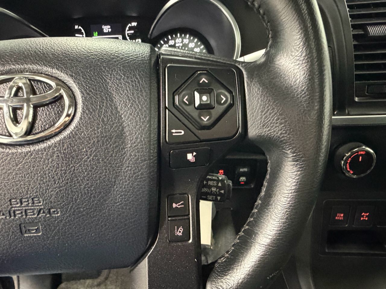 Toyota Sequoia TRD Sport 4WD 2018