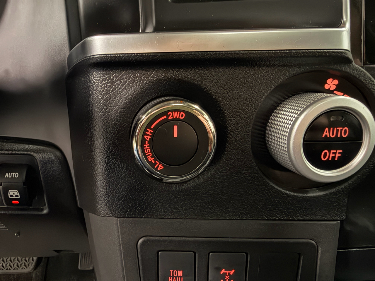 Toyota Sequoia TRD Sport 4WD 2018