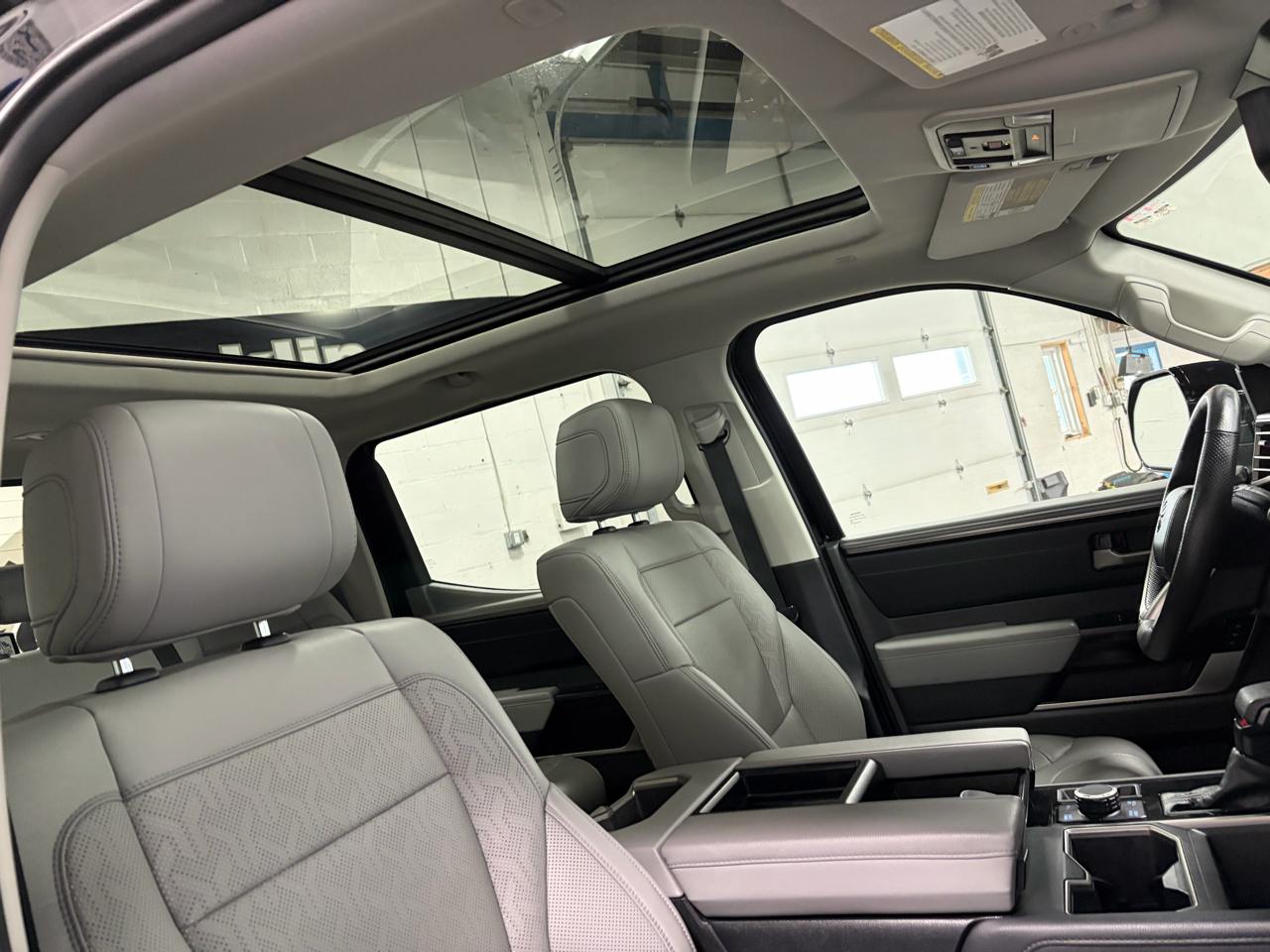 Toyota Tundra Limited CrewMax 4WD 2024