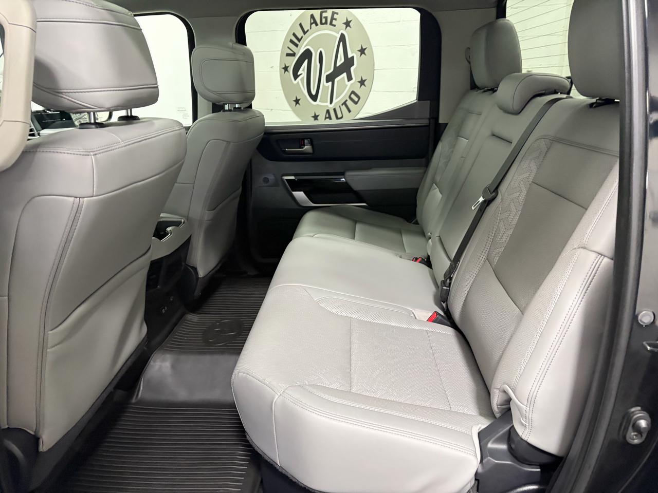 Toyota Tundra Limited CrewMax 4WD 2024