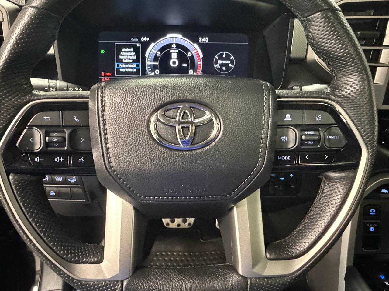 Toyota Tundra Limited CrewMax 4WD 2024