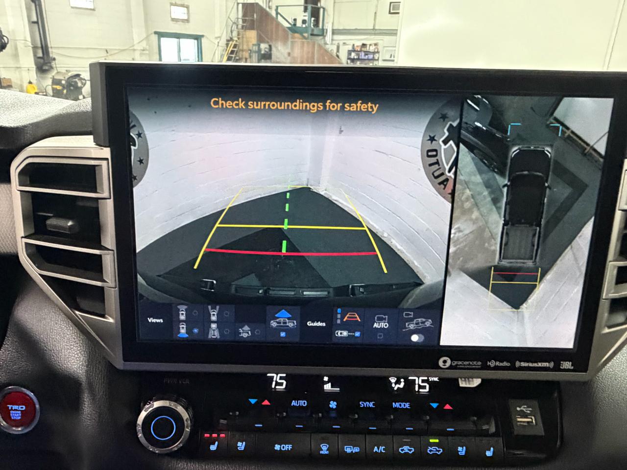 Toyota Tundra Limited CrewMax 4WD 2024