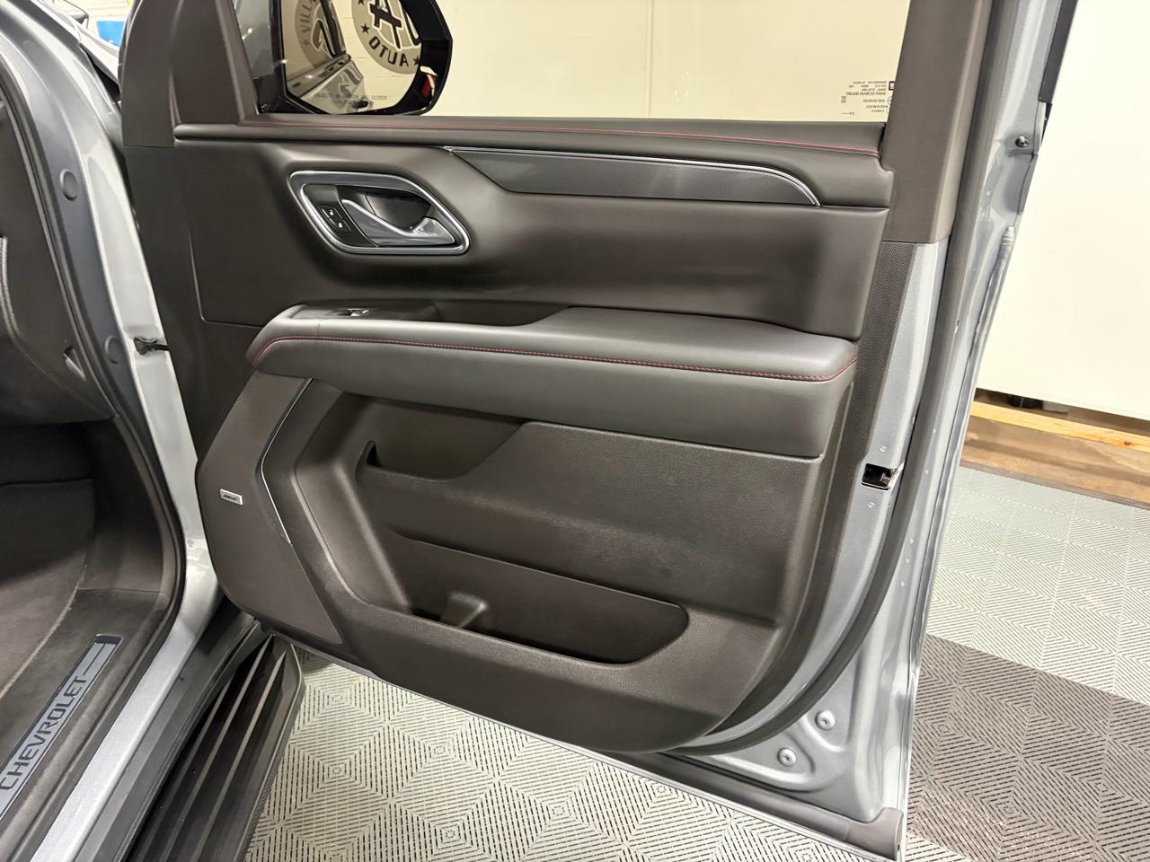 Chevrolet Tahoe RST 4WD 2023