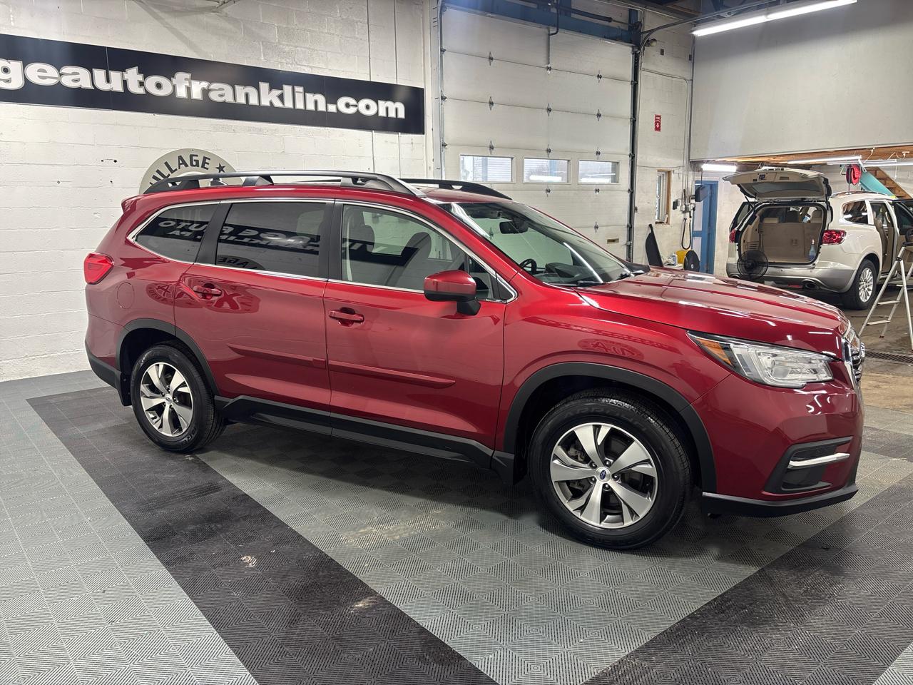 Subaru Ascent Premium 2021