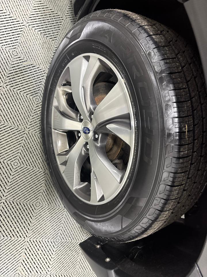 Subaru Ascent Premium 2021