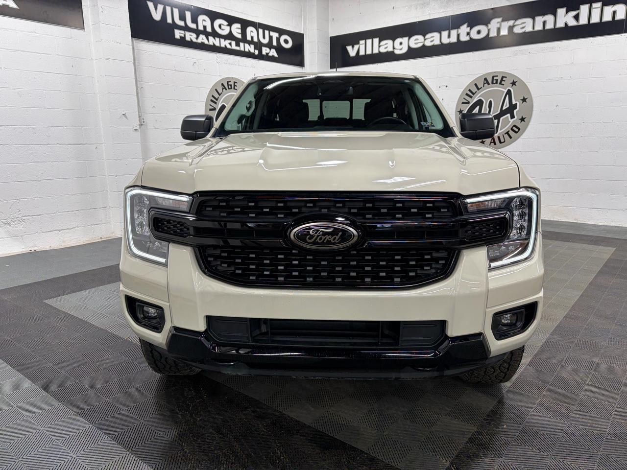 Ford Ranger XLT Crew Cab 4WD 2025