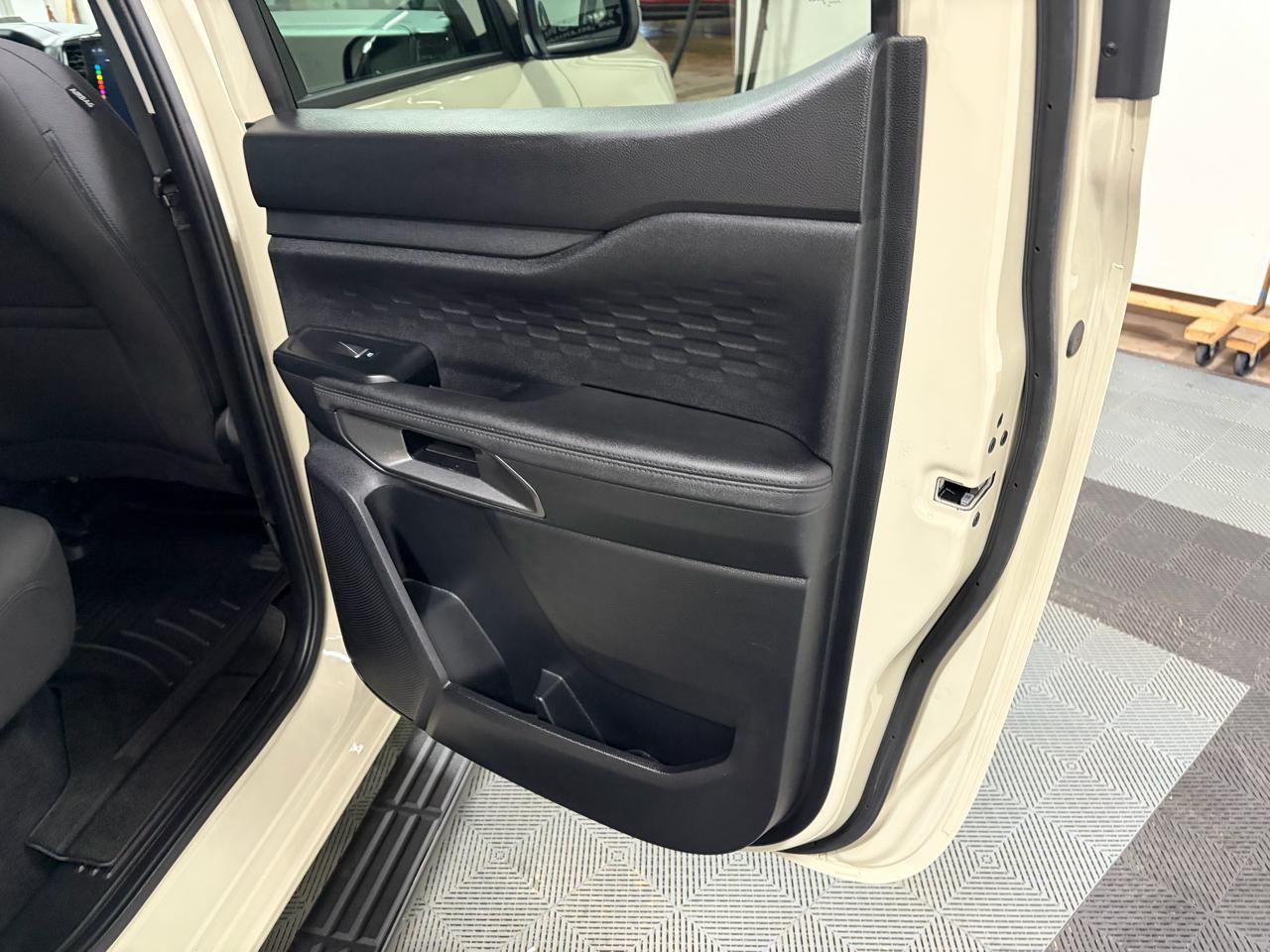 Ford Ranger XLT Crew Cab 4WD 2025