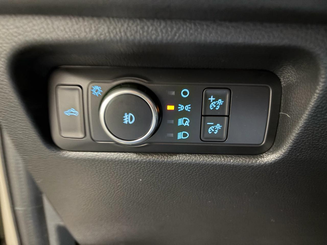 Ford Ranger XLT Crew Cab 4WD 2025