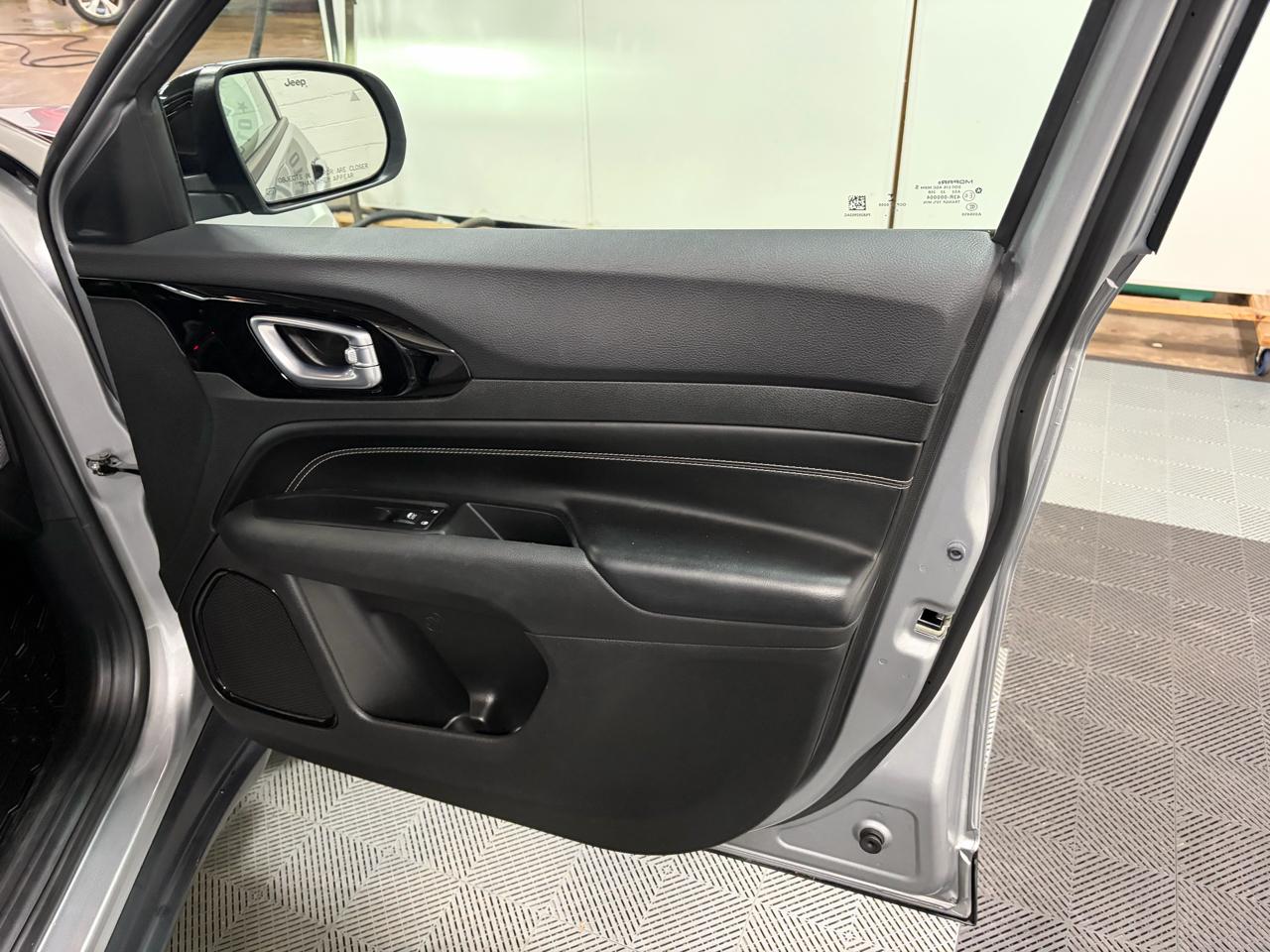 Jeep Compass 4WD 4dr Altitude Edition 2022