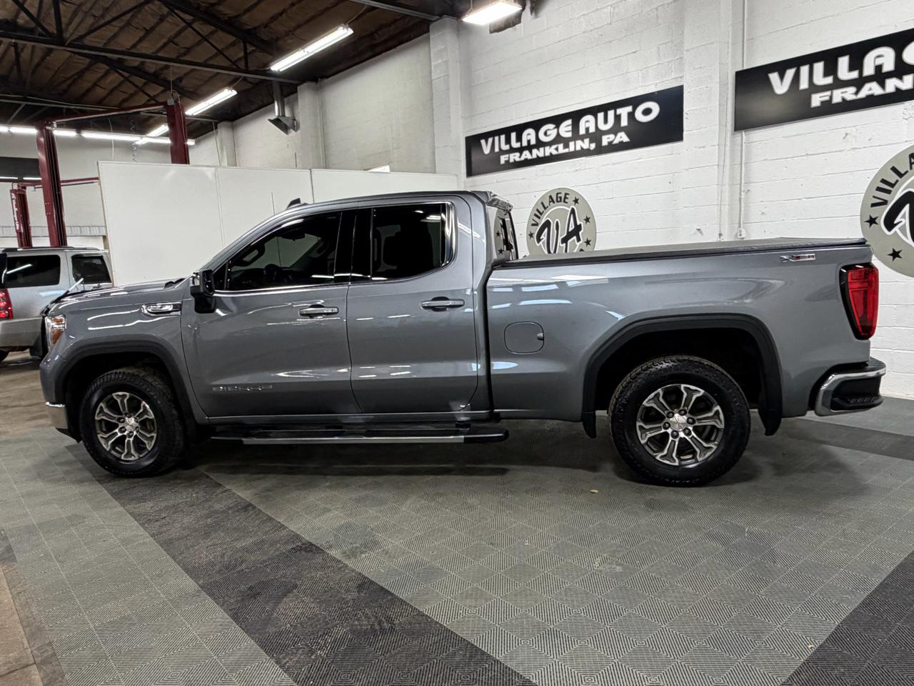 GMC Sierra 1500 4WD Double Cab 147" SLE 2020