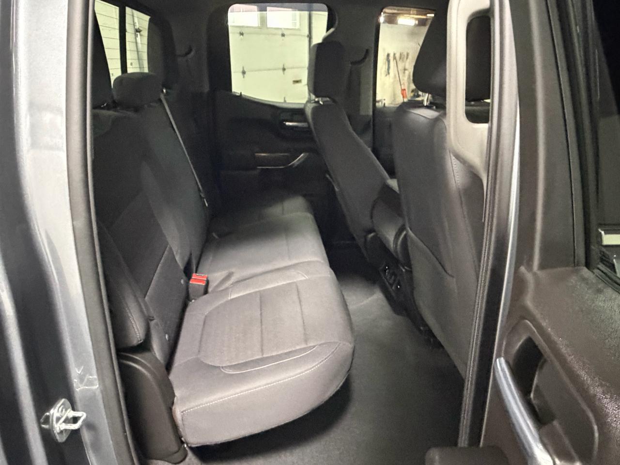 GMC Sierra 1500 4WD Double Cab 147" SLE 2020