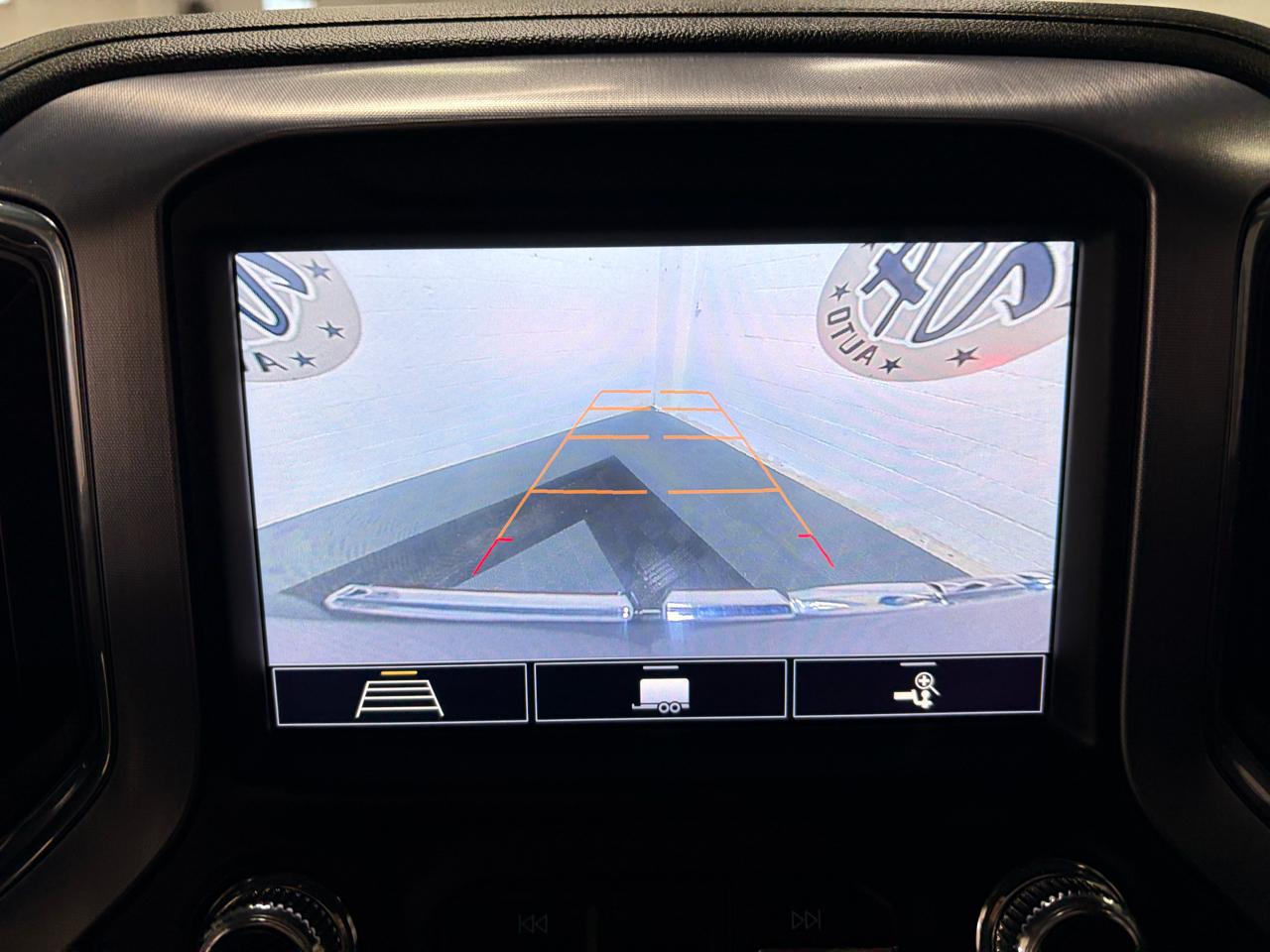 GMC Sierra 1500 4WD Double Cab 147" SLE 2020