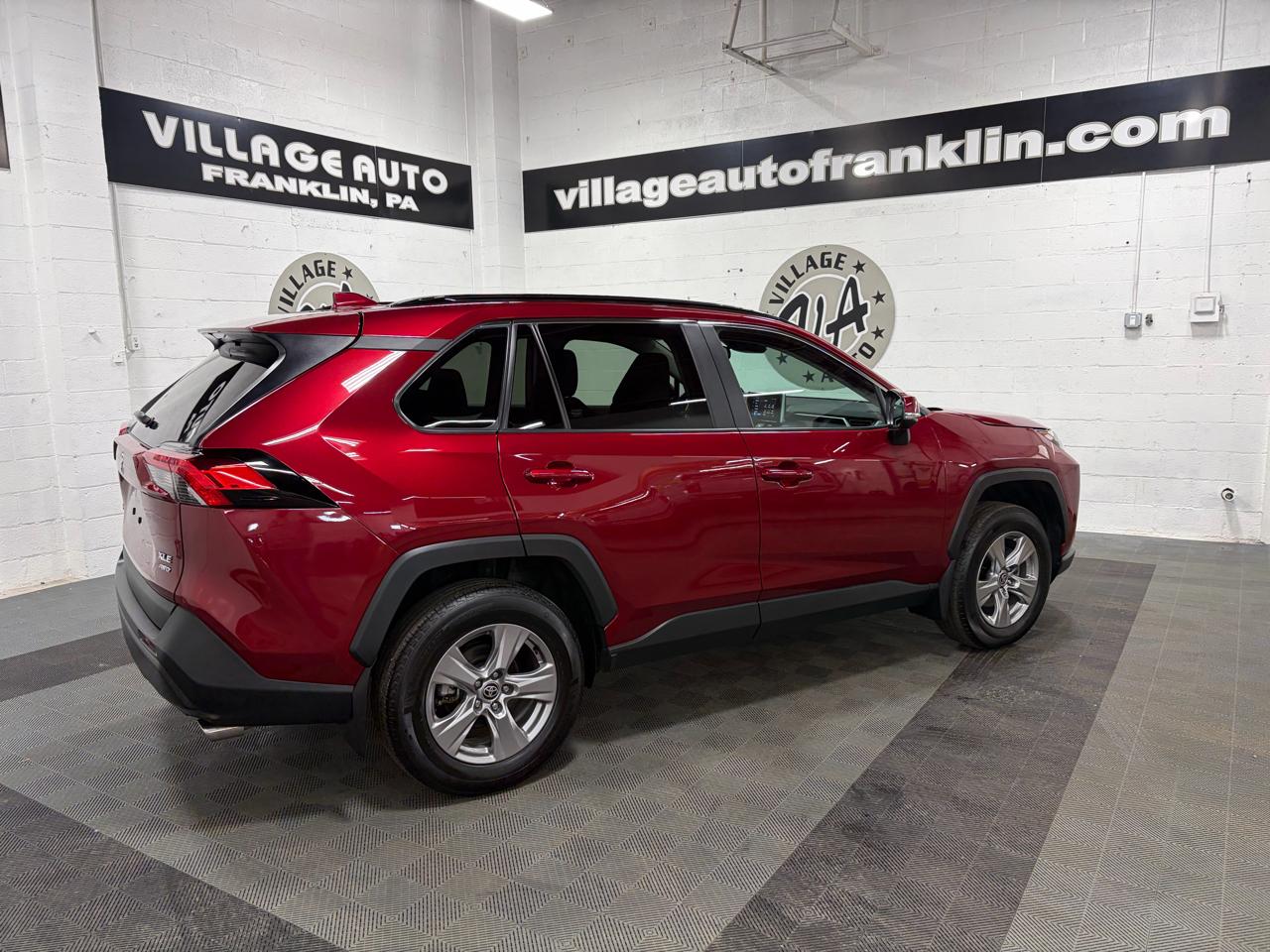 Toyota RAV4 XLE AWD 2024