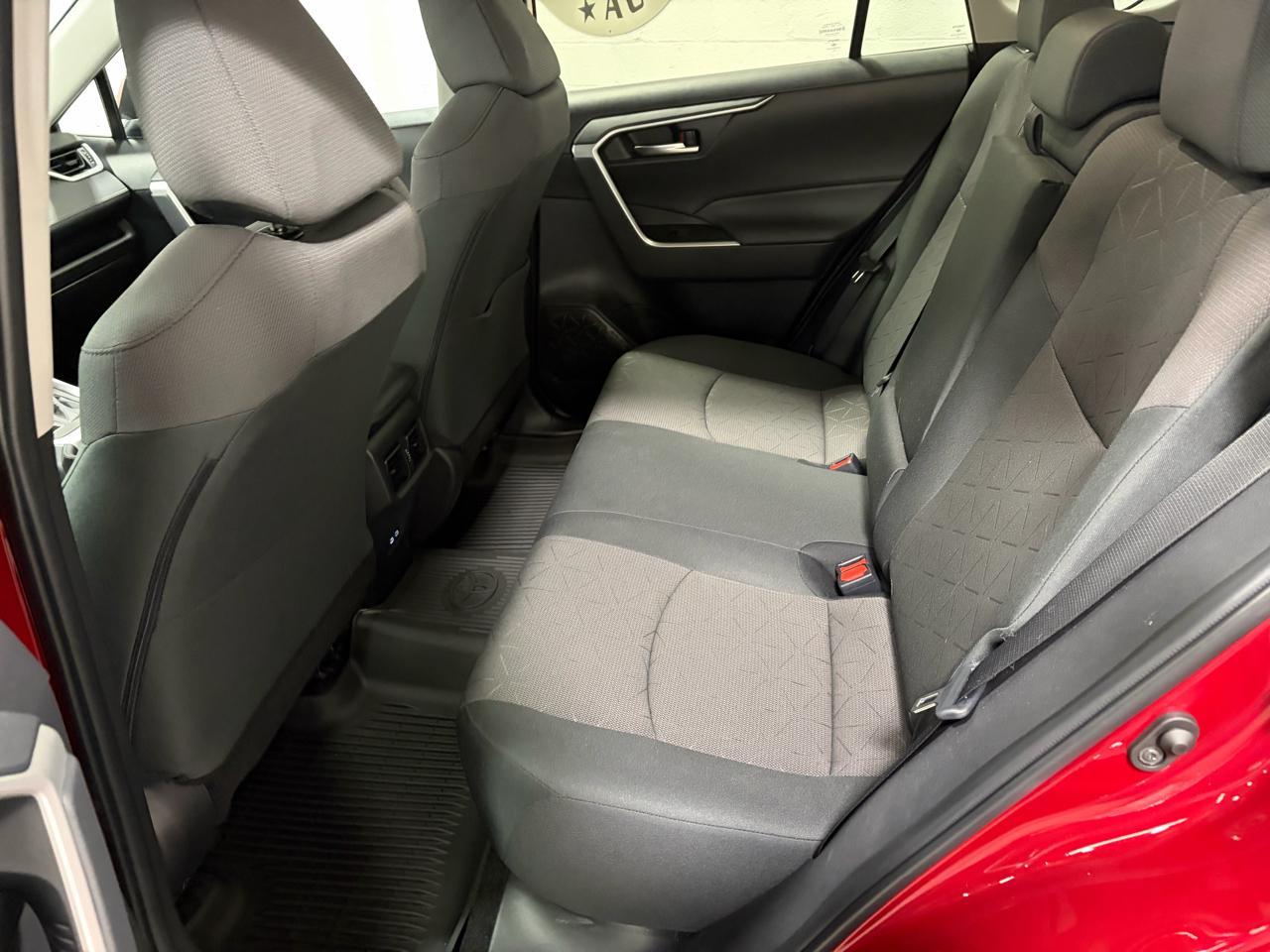 Toyota RAV4 XLE AWD 2024