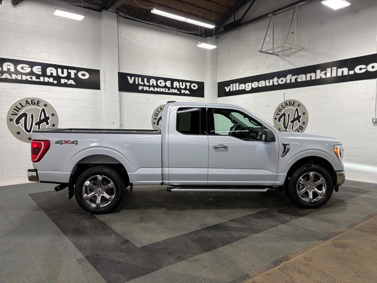 Ford F-150 4WD SuperCab 133" XLT 2022