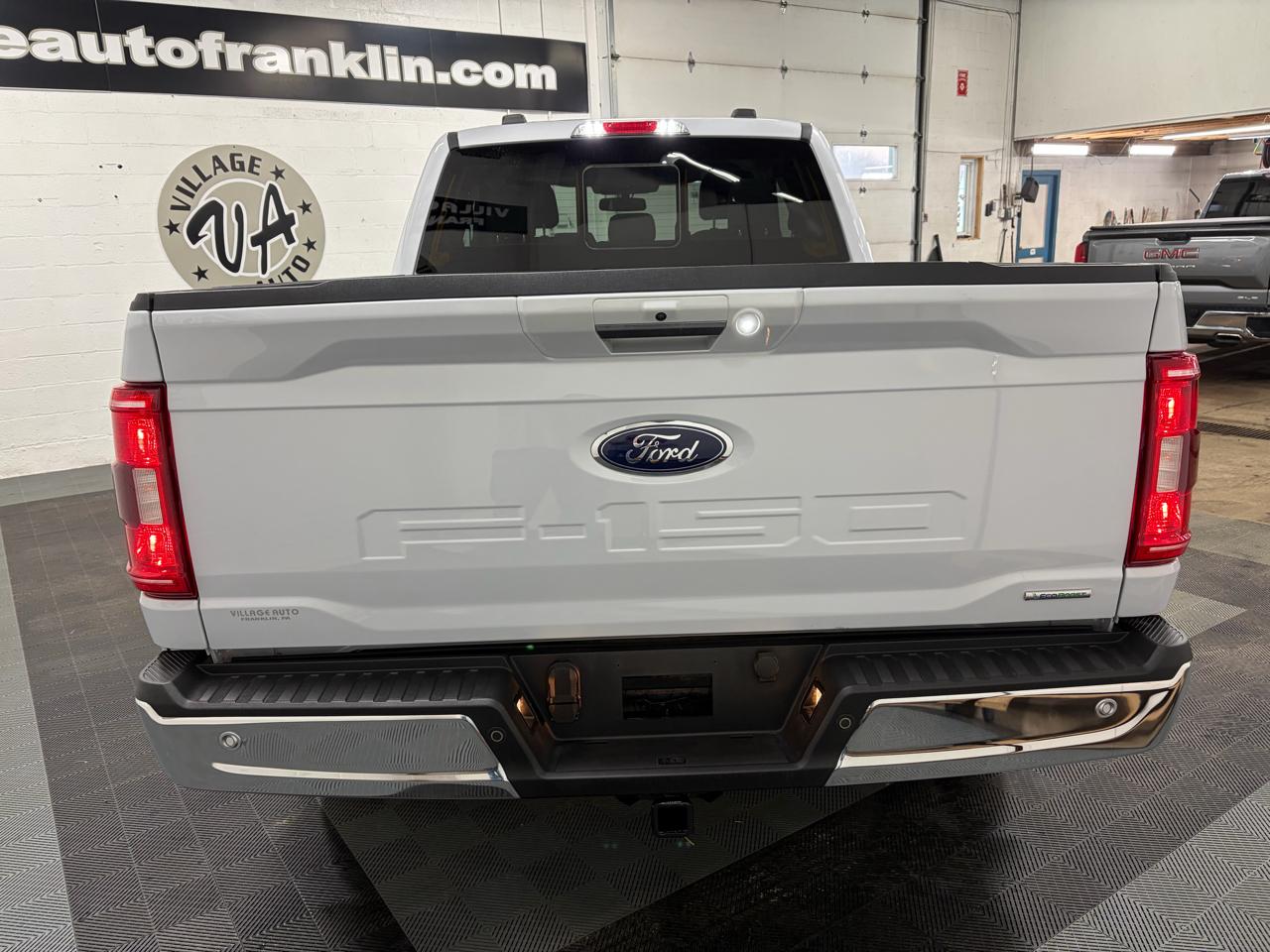 Ford F-150 4WD SuperCab 133" XLT 2022