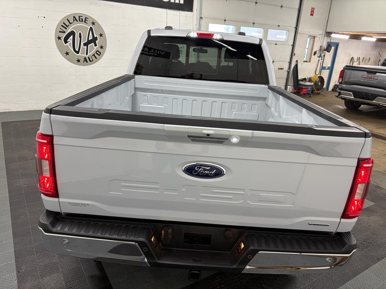 Ford F-150 4WD SuperCab 133" XLT 2022