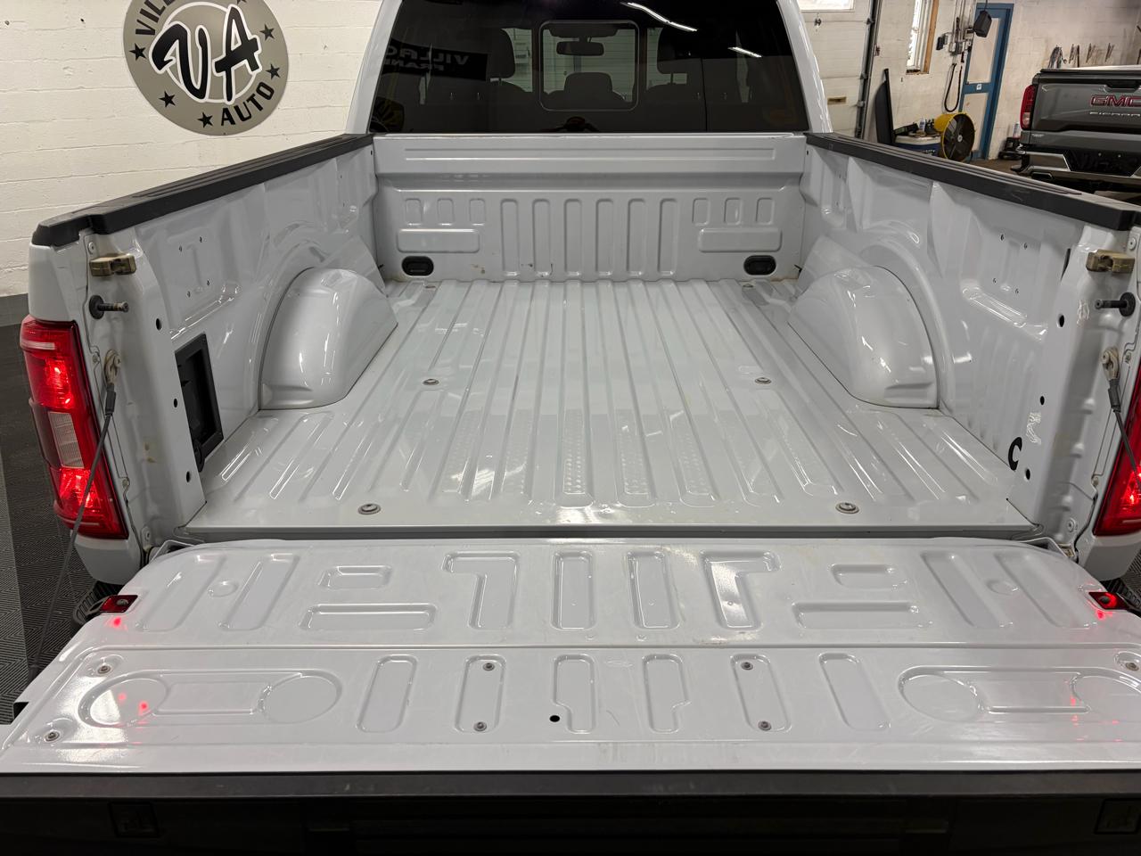 Ford F-150 4WD SuperCab 133" XLT 2022