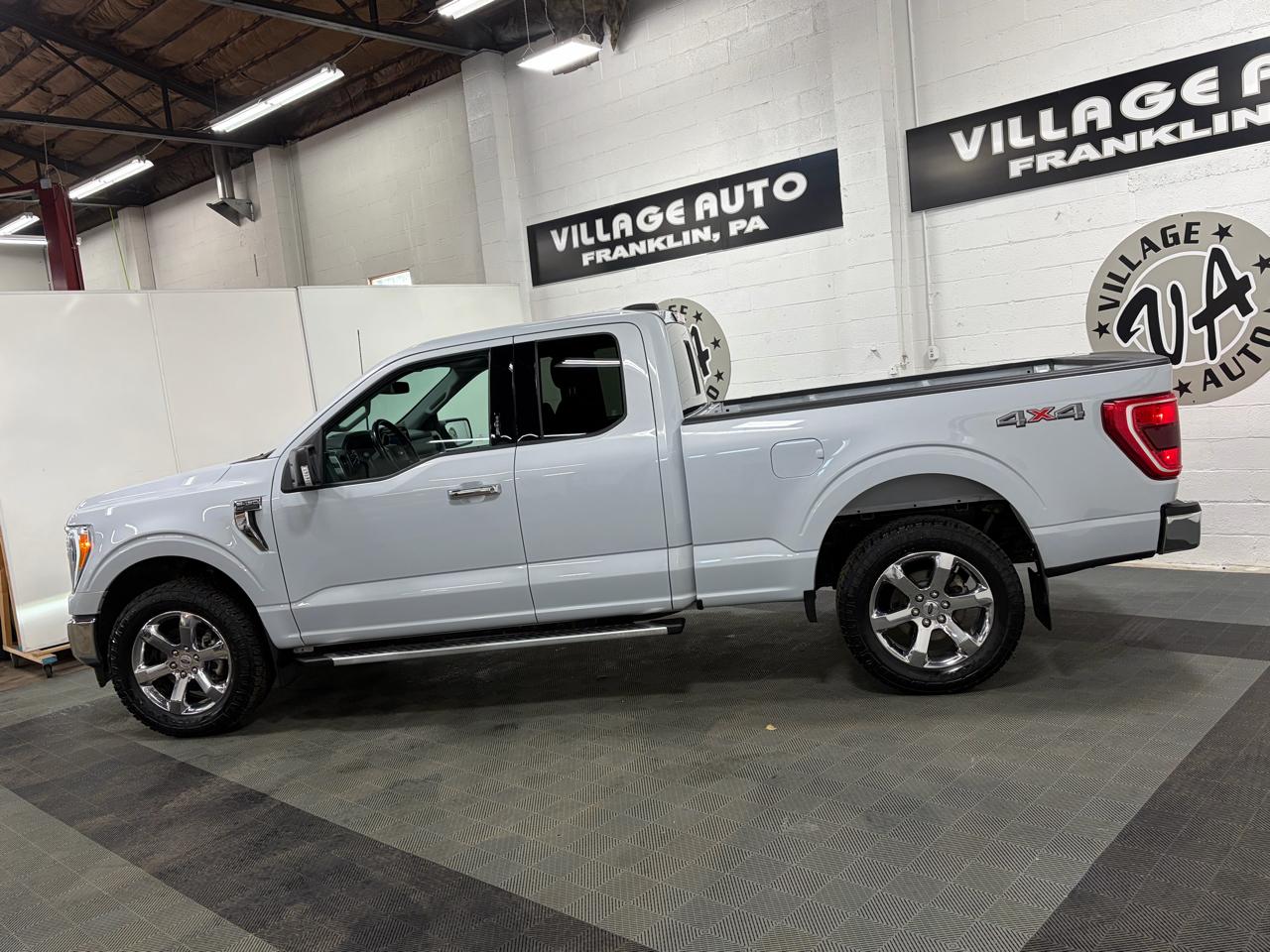 Ford F-150 4WD SuperCab 133" XLT 2022