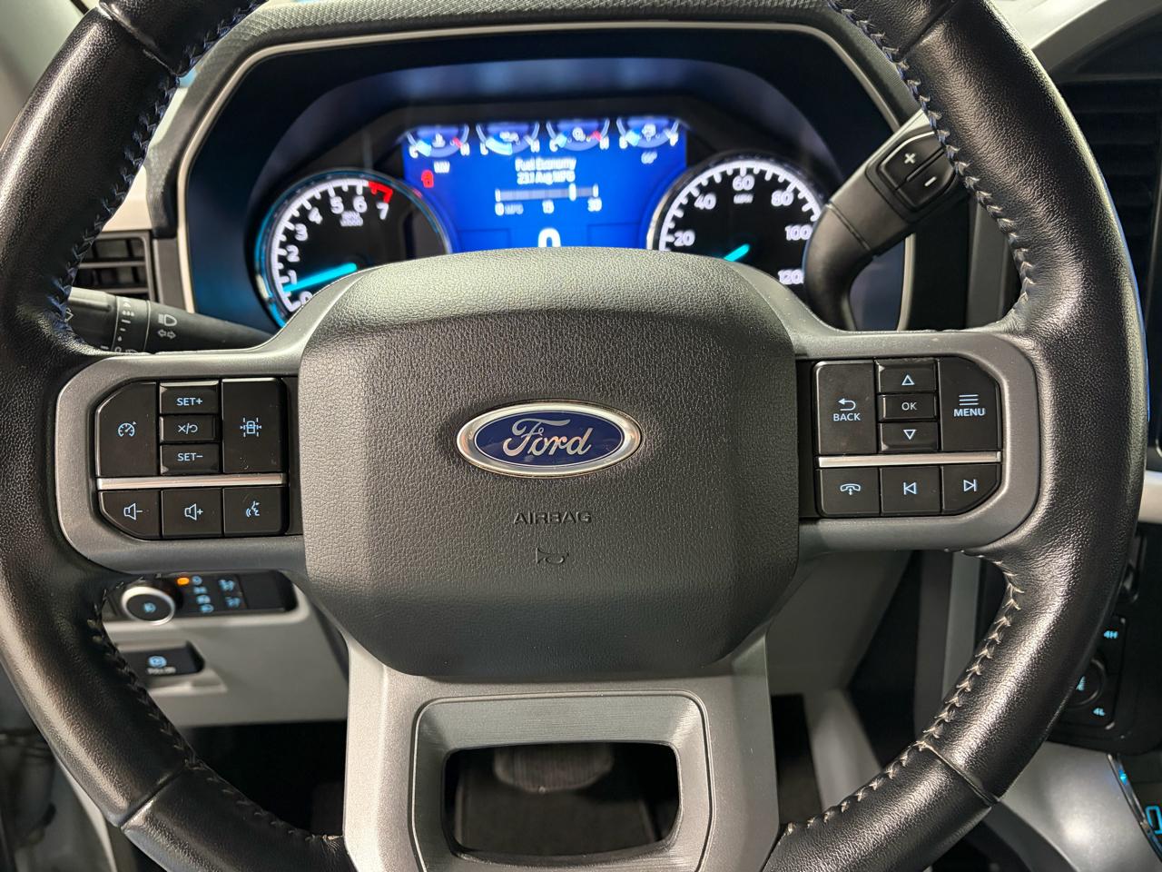 Ford F-150 4WD SuperCab 133" XLT 2022