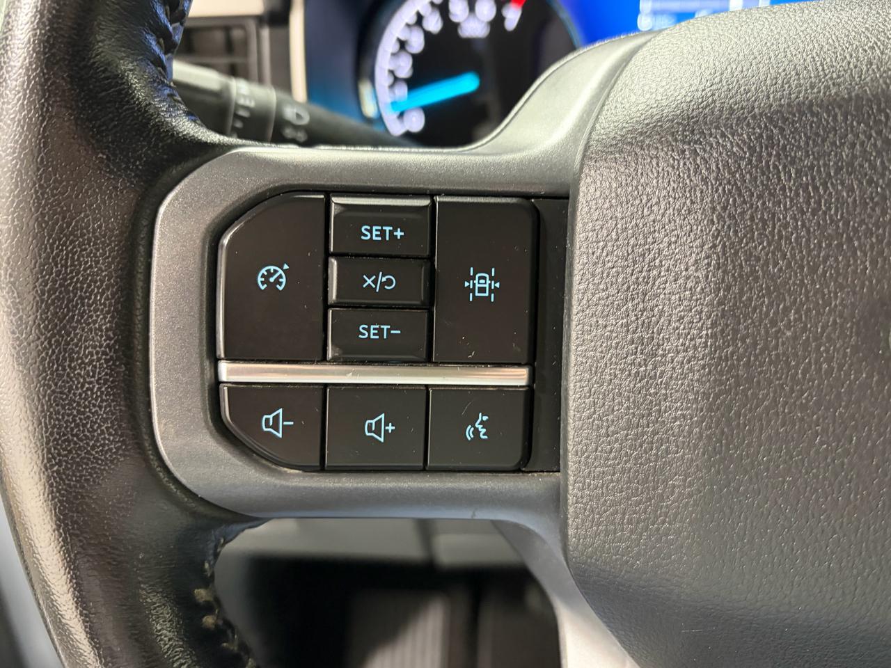 Ford F-150 4WD SuperCab 133" XLT 2022