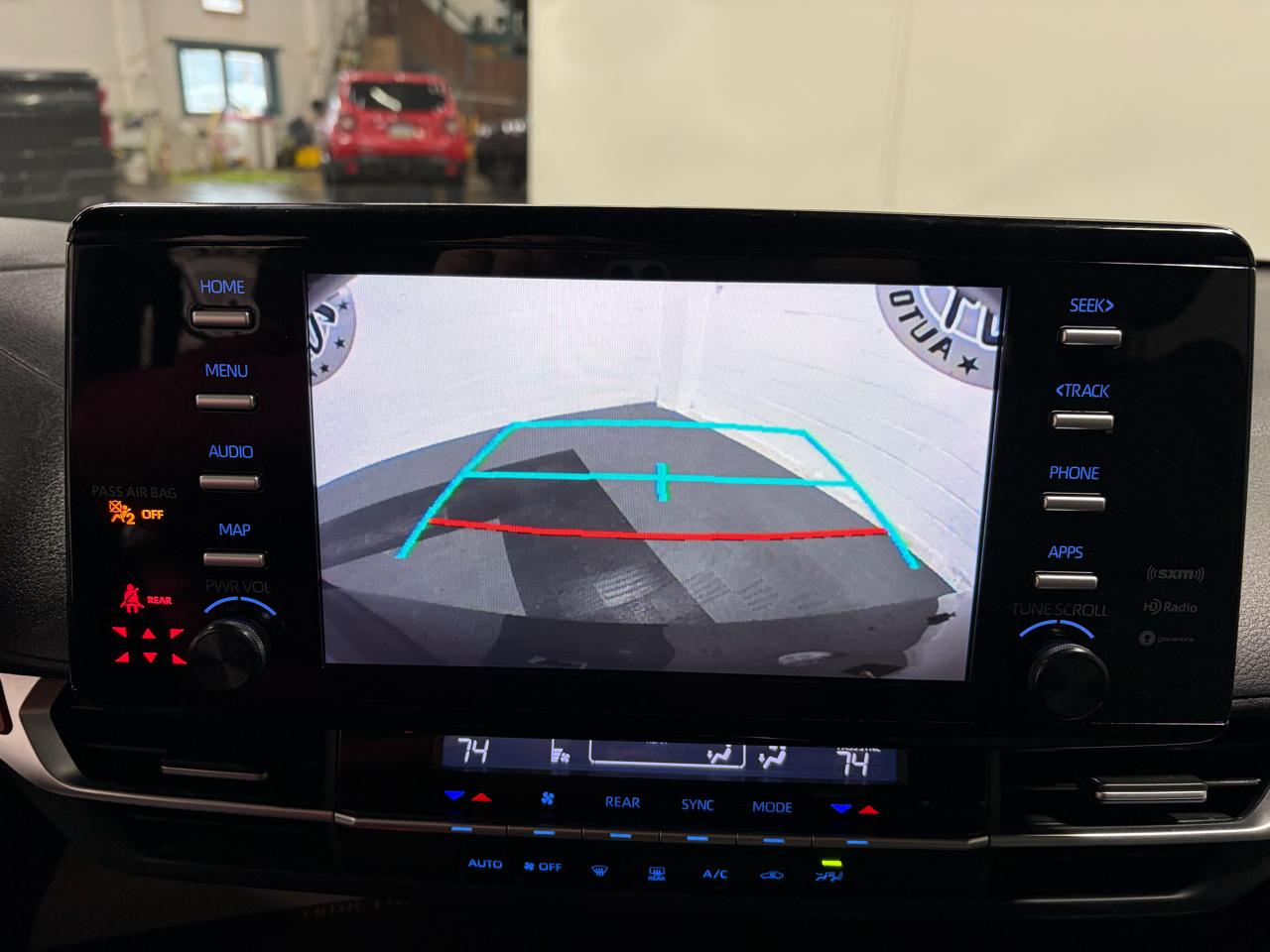 Toyota Sienna LE 8-Passenger AWD 2021