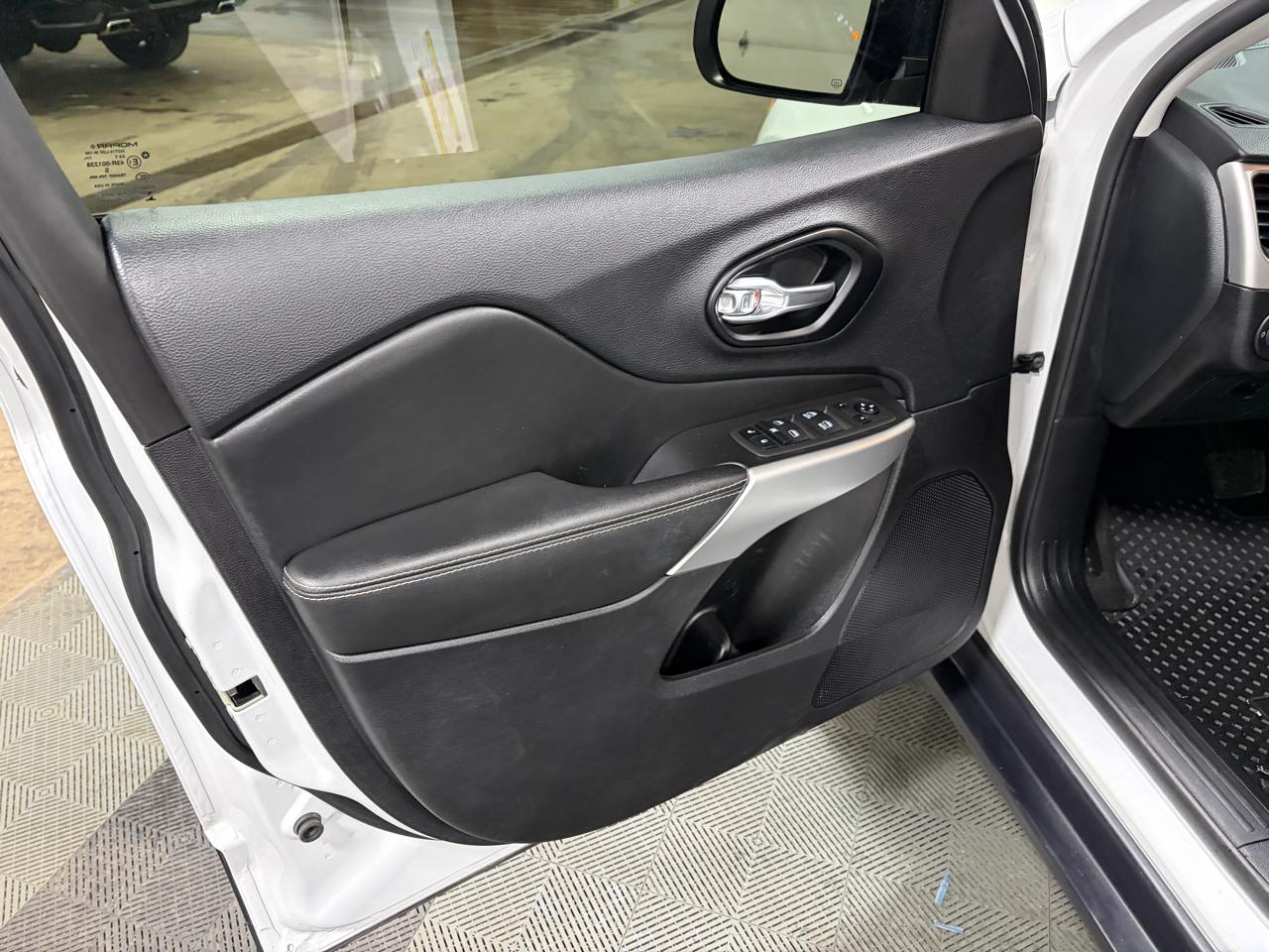 Jeep Cherokee X 4x4 2022