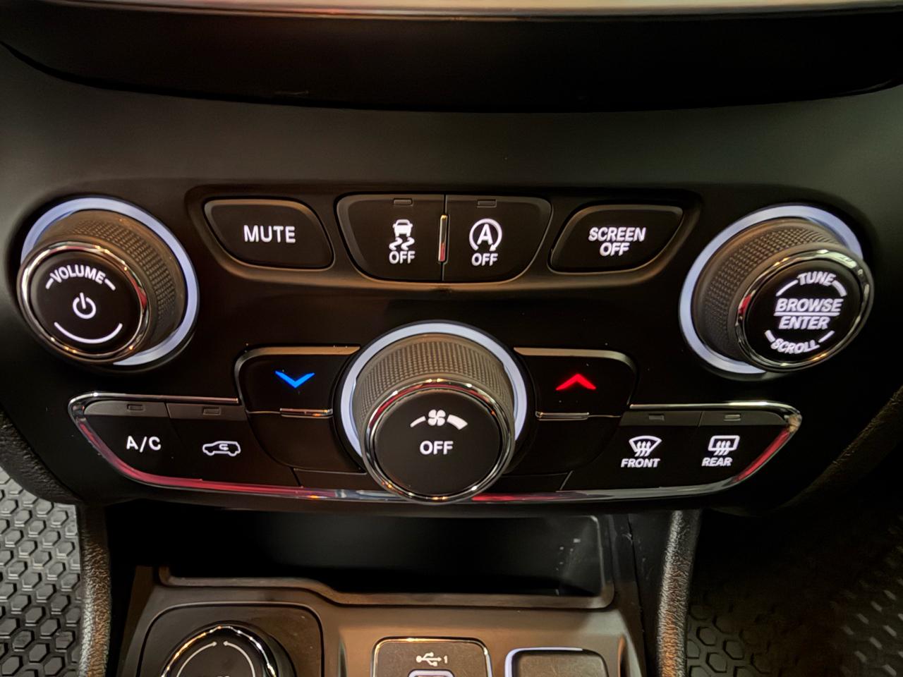 Jeep Cherokee X 4x4 2022