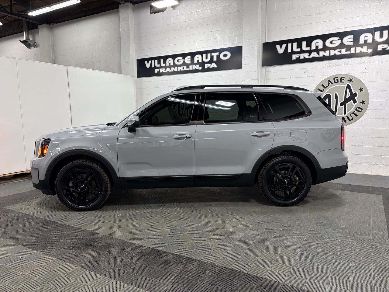 Kia Telluride EX X-Line AWD 2024