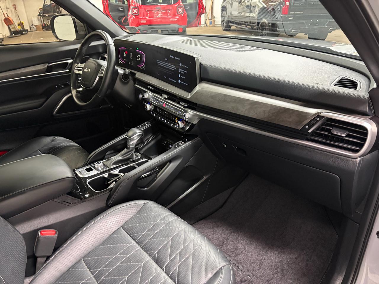 Kia Telluride EX X-Line AWD 2024