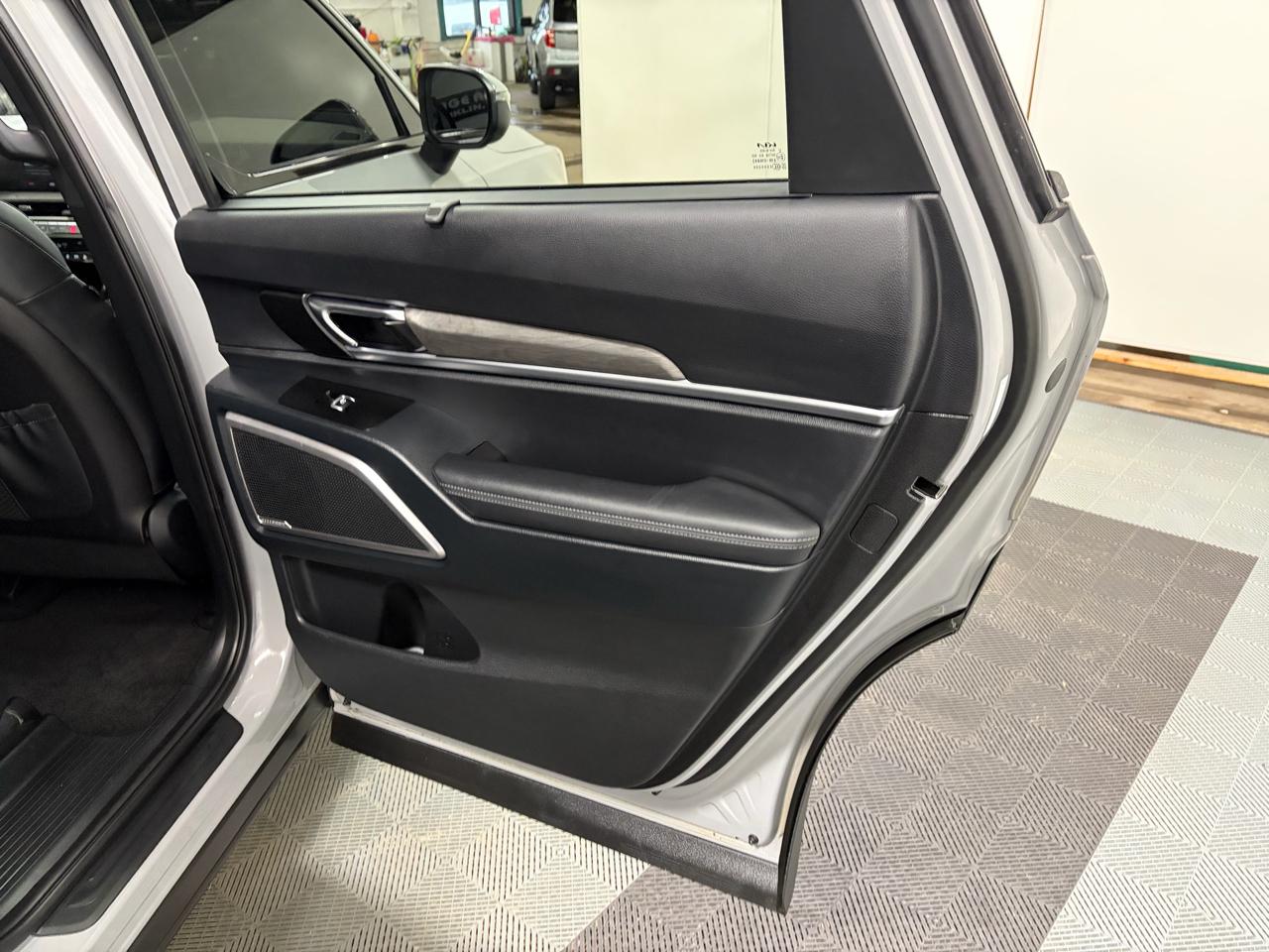 Kia Telluride EX X-Line AWD 2024