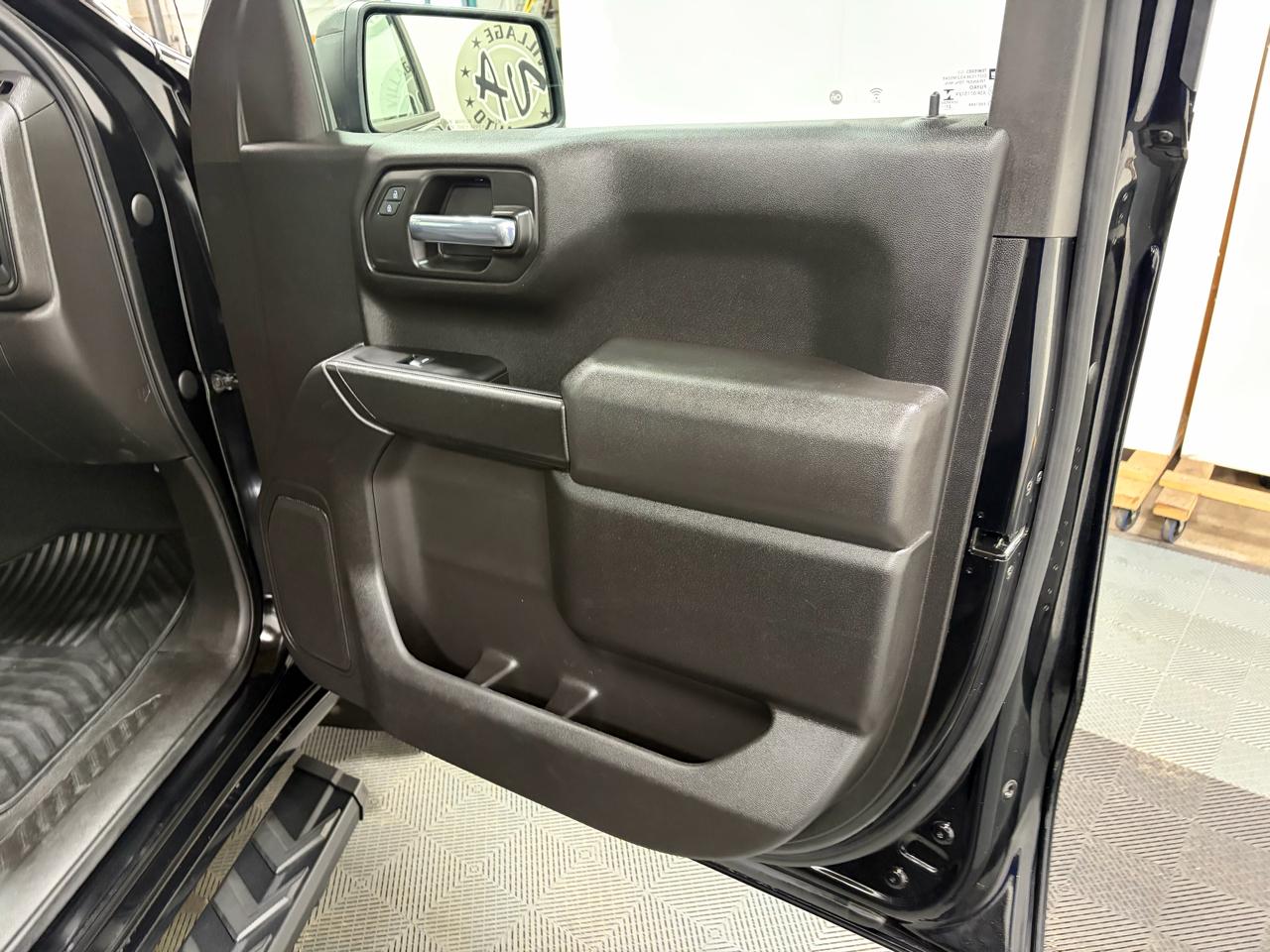 Chevrolet Silverado 1500  2021