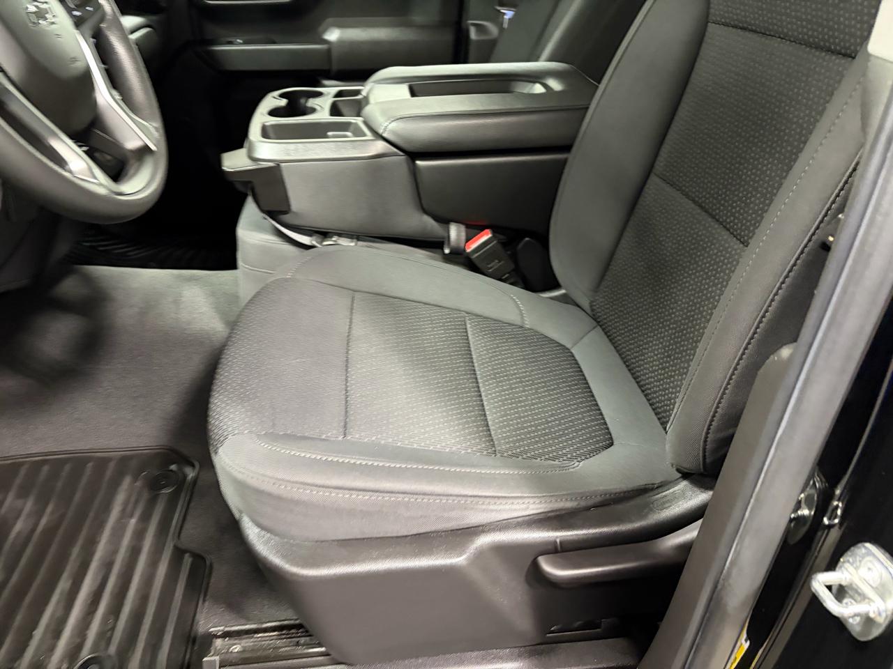 Chevrolet Silverado 1500  2021