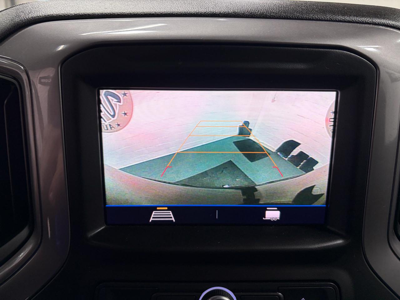 Chevrolet Silverado 1500  2021