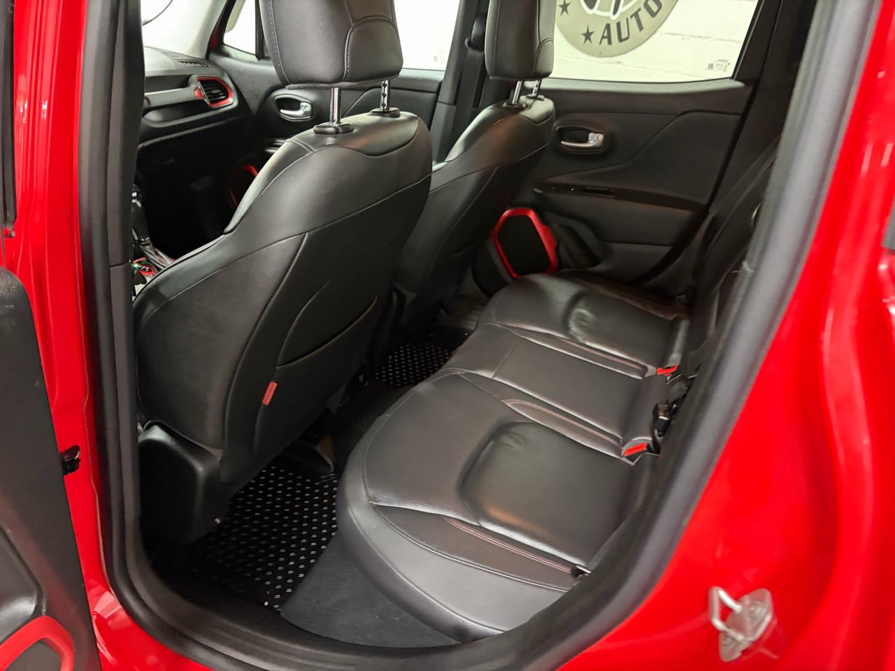 Jeep Renegade Trailhawk 2016