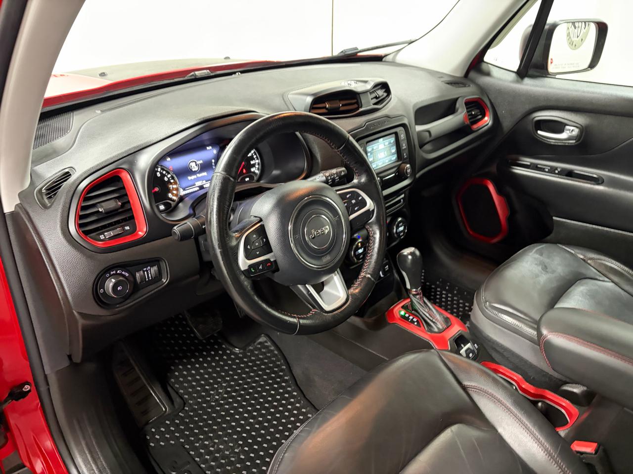 Jeep Renegade Trailhawk 2016