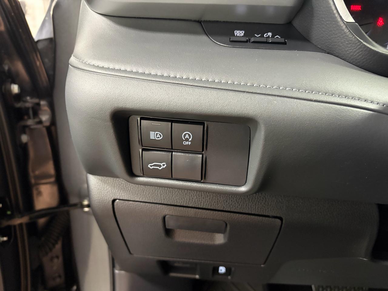 Toyota Highlander XLE AWD (Natl) 2025