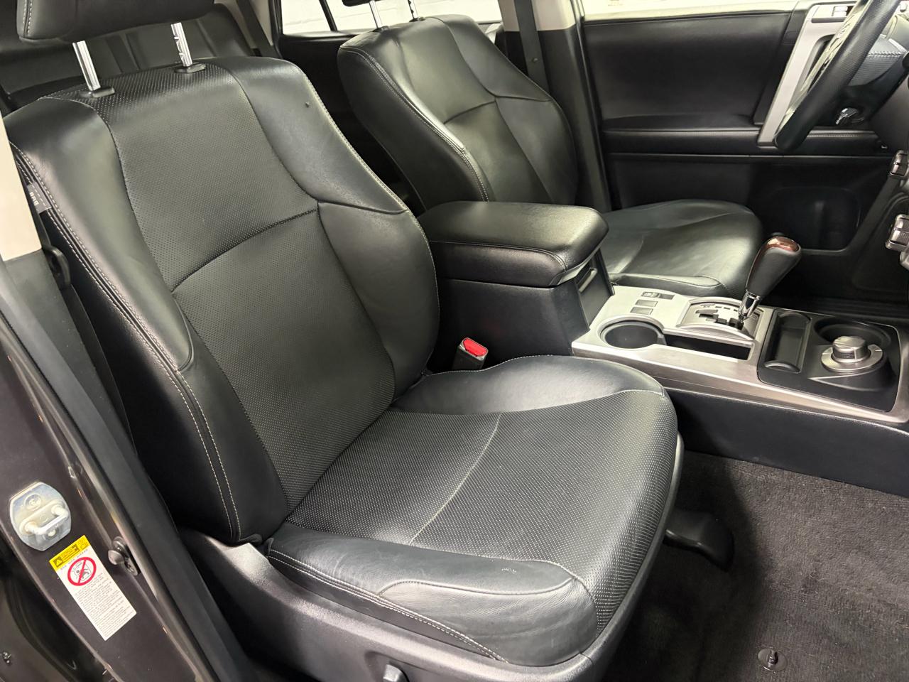 Toyota 4Runner Limited 4WD 2017