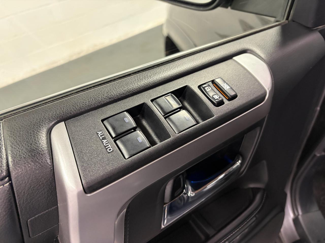 Toyota 4Runner Limited 4WD 2017