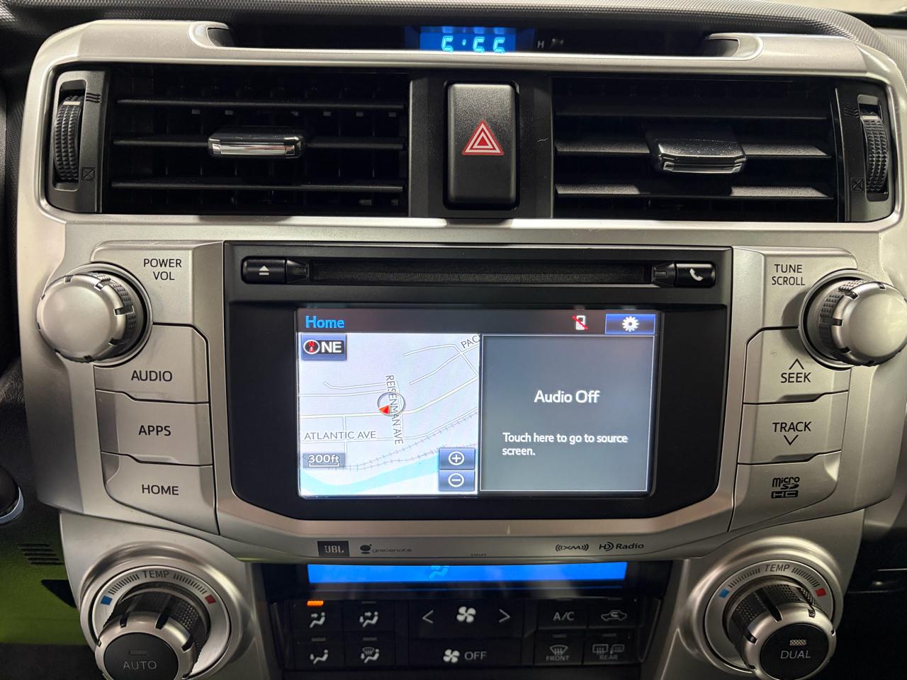 Toyota 4Runner Limited 4WD 2017