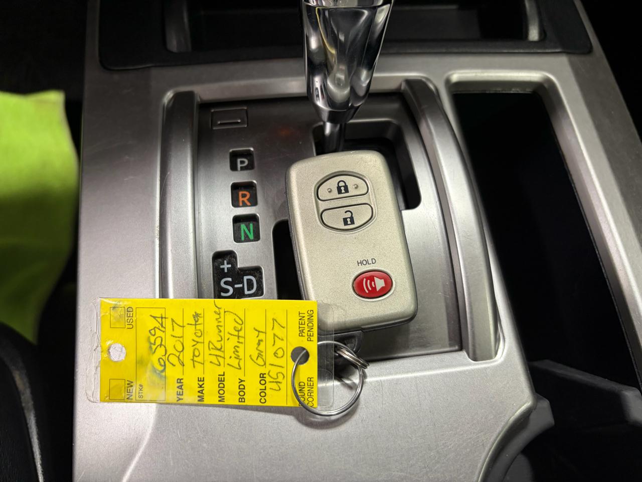 Toyota 4Runner Limited 4WD 2017