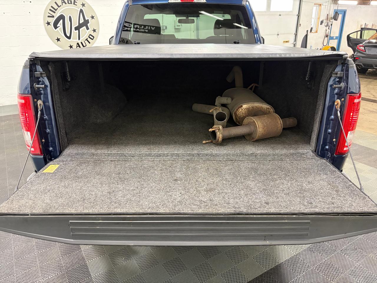 Ford F-150 4WD Reg Cab 126" XLT 2015