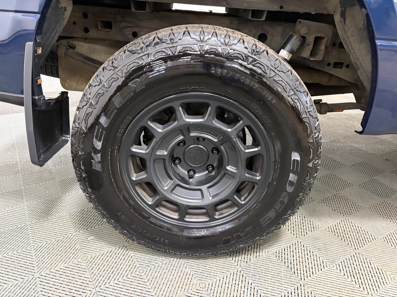 Ford F-150 4WD Reg Cab 126" XLT 2015