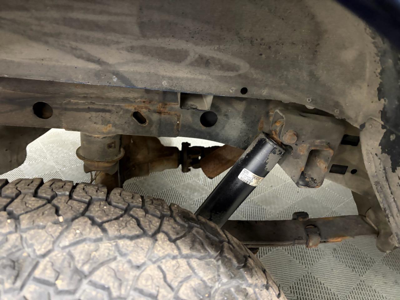 Ford F-150 4WD Reg Cab 126" XLT 2015