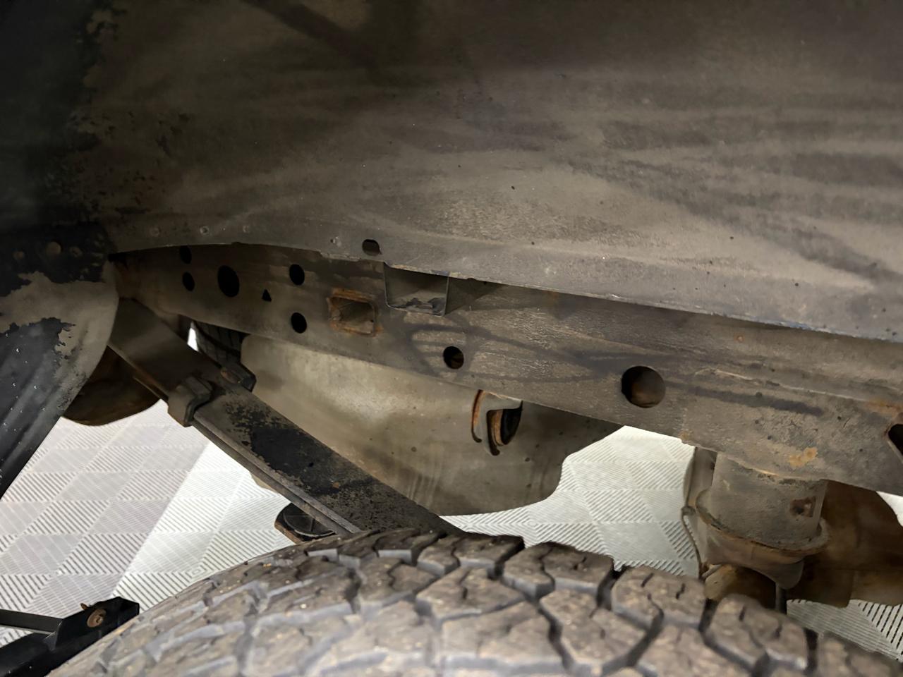 Ford F-150 4WD Reg Cab 126" XLT 2015