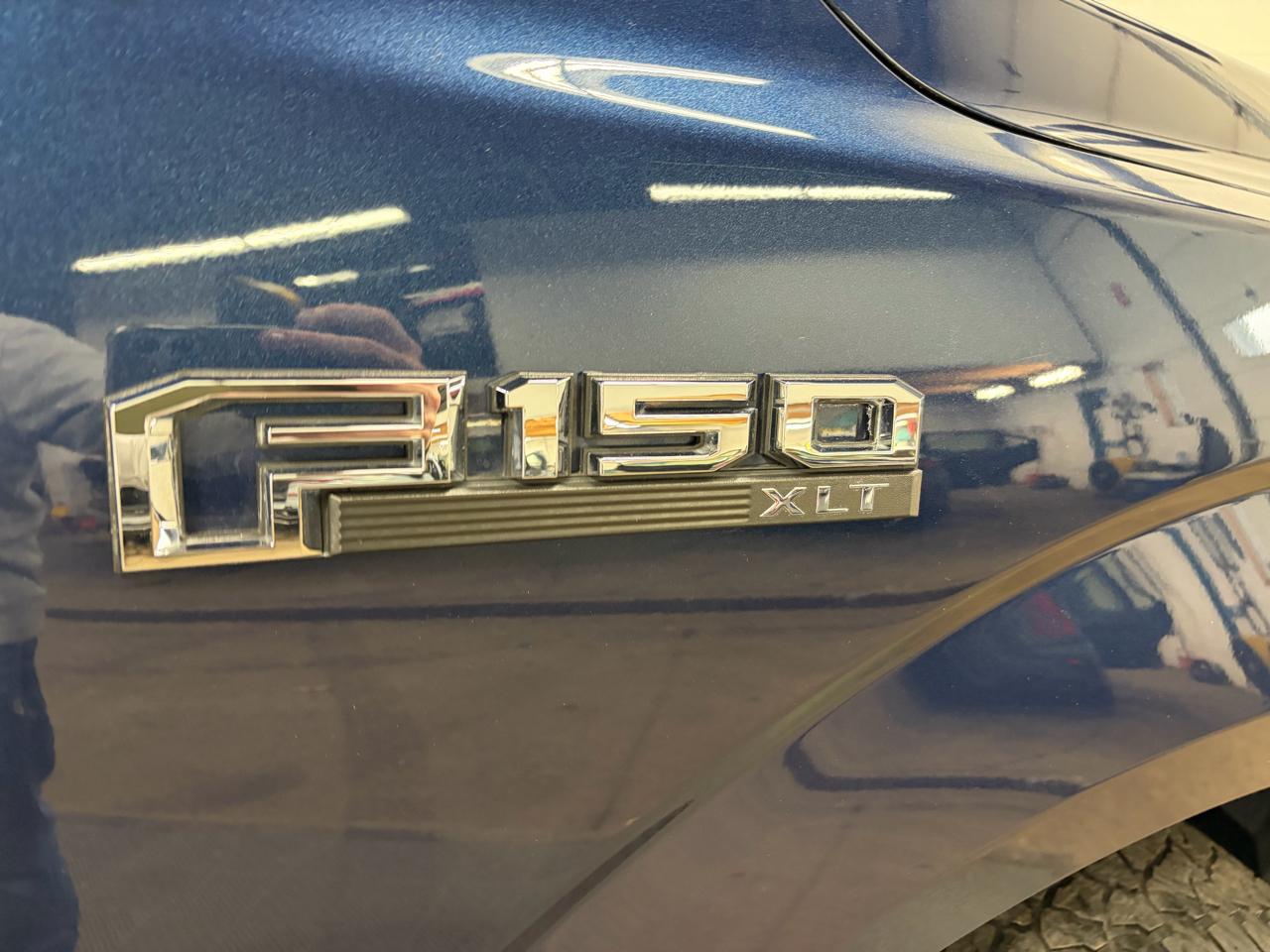 Ford F-150 4WD Reg Cab 126" XLT 2015